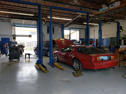 Auto Repair Shop «Honka Auto Repairs», reviews and photos, 1266 Court St, Clearwater, FL 33756, USA