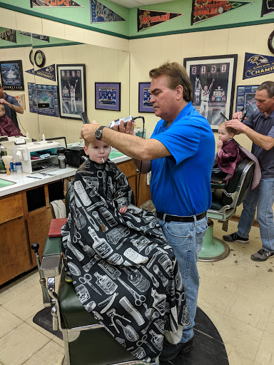 Barber Shop «Varsity Barber Shop», reviews and photos, 12 Baltimore St, Gettysburg, PA 17325, USA