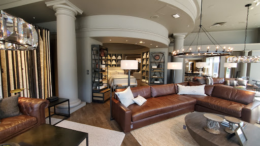 RH St. Louis | The Gallery at Plaza Frontenac
