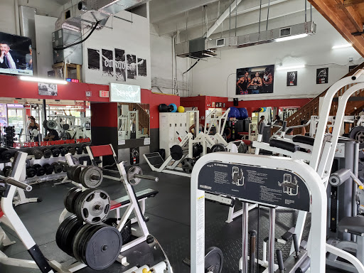 Gym «Gym Calle Ocho (Miami Fitness Center)», reviews and photos, 833 SW 29th Ave #5, Miami, FL 33135, USA