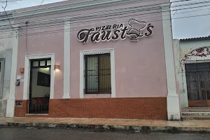 Fausto's | Pizzeria image
