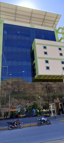 Opinii despre Dirección Regional de Educación Huancavelica în Huancavelica - Psiquiatra