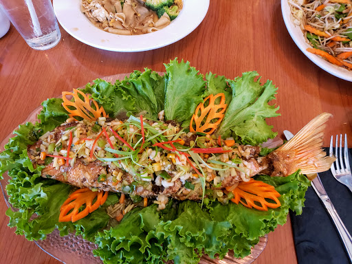 Shopping Mall «Warrenton Village Center», reviews and photos, 251 Lee Hwy, Warrenton, VA 20186, USA