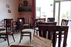 Cafetería Isabella image
