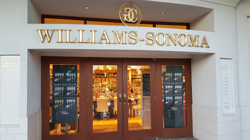 Kitchen Supply Store «Williams-Sonoma», reviews and photos, 9722 Great Hills Trail #150, Austin, TX 78759, USA