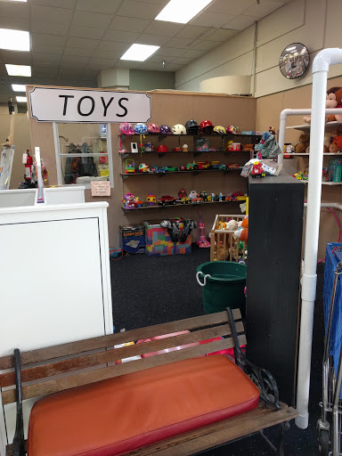 Thrift Store «Threads Of Hope Thrift Store», reviews and photos, 230 Woodmere Mall, Crossville, TN 38555, USA