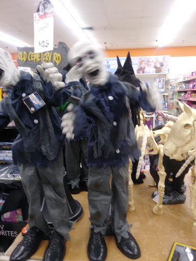 Discount Store «Big Lots», reviews and photos, 3705 Rosecrans St, San Diego, CA 92110, USA