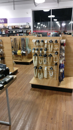 Clothing Store «K&G Fashion Superstore», reviews and photos, 7175 W Cermak Rd, Berwyn, IL 60402, USA