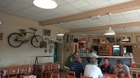 Atmosphère du Restaurant du Col du Tourmalet à Barèges - n°16
