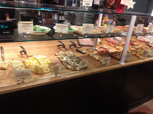 Shopping Mall «Gateway Plaza», reviews and photos, 21929 Ventura Blvd, Los Angeles, CA 91364, USA