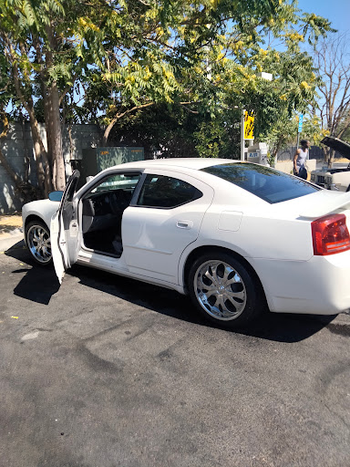 Car Wash «Quick Quack Car Wash - South Natomas», reviews and photos, 3436 Northgate Blvd, Sacramento, CA 95834, USA