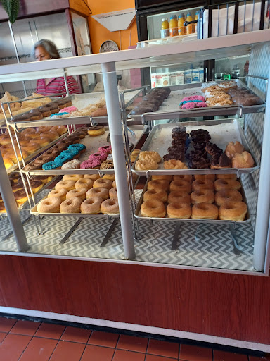 Donut Shop «The Jelly Donut», reviews and photos, 443 N Dutton Ave, Santa Rosa, CA 95407, USA