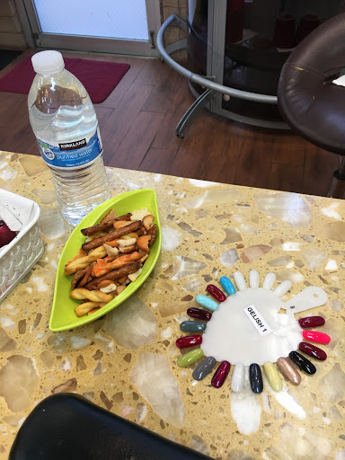 Beauty Salon «Hunny Hair & Nail Spa», reviews and photos, 1274 Benton St, Santa Clara, CA 95050, USA