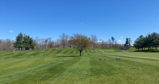 Golf Course «Sleeping Giant Golf Course», reviews and photos, 3931 Whitney Ave, Hamden, CT 06518, USA