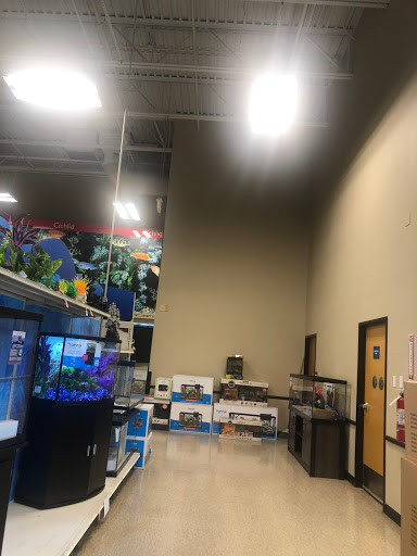 Pet Supply Store «PetSmart», reviews and photos, 3995 Welsh Rd, Willow Grove, PA 19090, USA