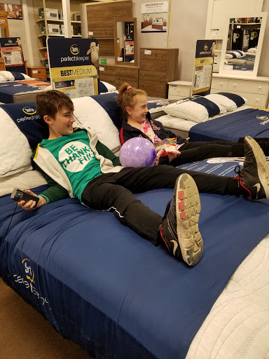 Home Improvement Store «Menards», reviews and photos, 6401 SW 17th St, Topeka, KS 66604, USA