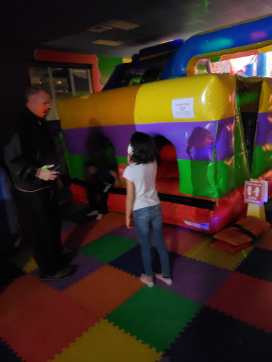 Amusement Center «S & K Wacky Indoor Bounce», reviews and photos, 202 NW 3rd St, Corvallis, OR 97330, USA
