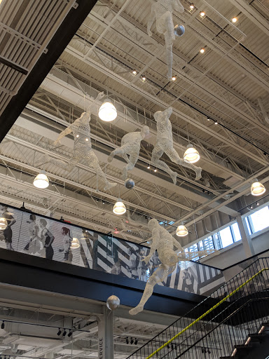 Jewelry Store «Swarovski», reviews and photos, 734 Lincoln Rd, Miami Beach, FL 33139, USA