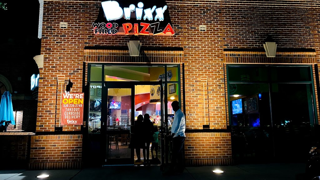 Brixx Wood Fired Pizza + Craft Bar 27408