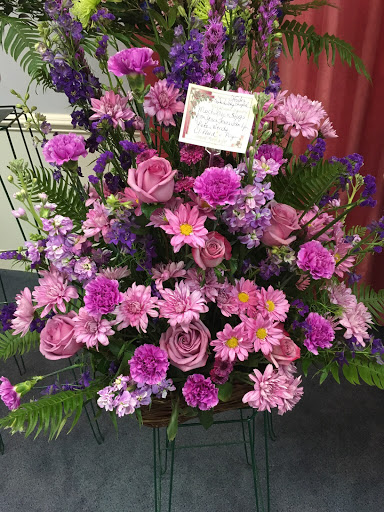 Florist «Inwood Florist and Gift», reviews and photos, 11 Hovatter Dr, Inwood, WV 25428, USA