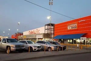 Galerias Tec image