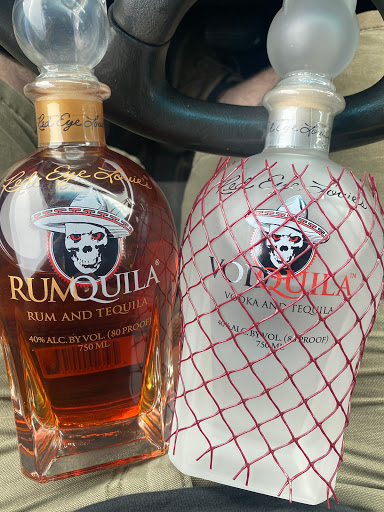 Wine Store «Lake Fine Wines», reviews and photos, 299 Hawkins Ave #2, Ronkonkoma, NY 11779, USA