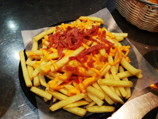 Información y opiniones sobre 100 Montaditos de Huelva