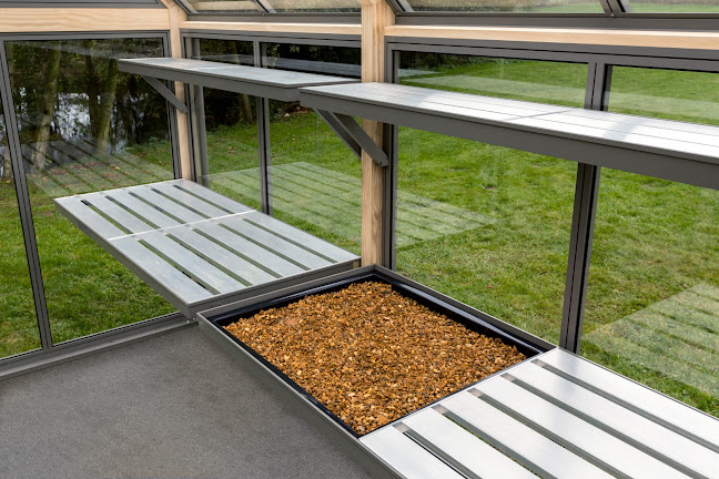 Comentarii opinii despre Cultivar Greenhouses