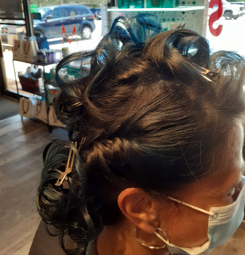 Beauty Salon «Salon 131», reviews and photos, 13049 Park Blvd N, Seminole, FL 33776, USA