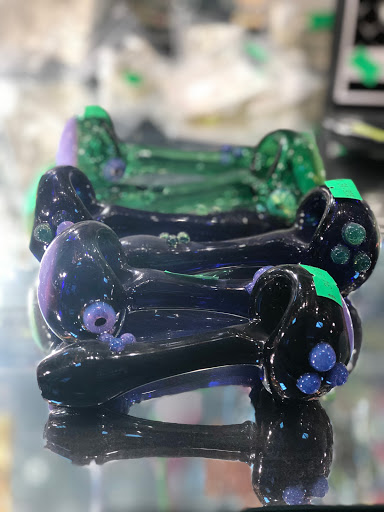 Cigar Shop «West Side Smoke Shop», reviews and photos, 712 Bridge St NW, Grand Rapids, MI 49504, USA