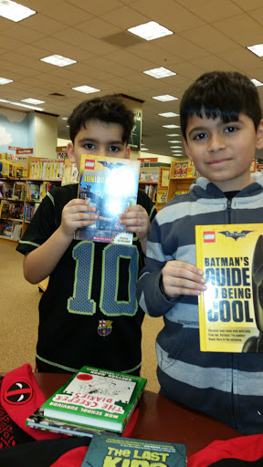 Book Store «Barnes & Noble», reviews and photos, 200 S Gary Ave, Bloomingdale, IL 60108, USA
