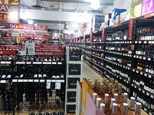 Liquor Store «BevMax», reviews and photos, 835 E Main St, Stamford, CT 06902, USA