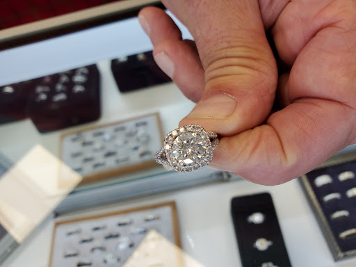 Jewelry Buyer «All Island Jewelry & Loan», reviews and photos, 2394 Middle Country Rd, Centereach, NY 11720, USA