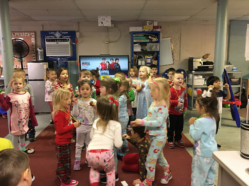 Day Care Center «Lake Tarpon Learning Center», reviews and photos, 1029 Gulf Rd, Tarpon Springs, FL 34689, USA