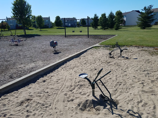 2754 Vicksburg Ln, Aurora, IL 60503, USA