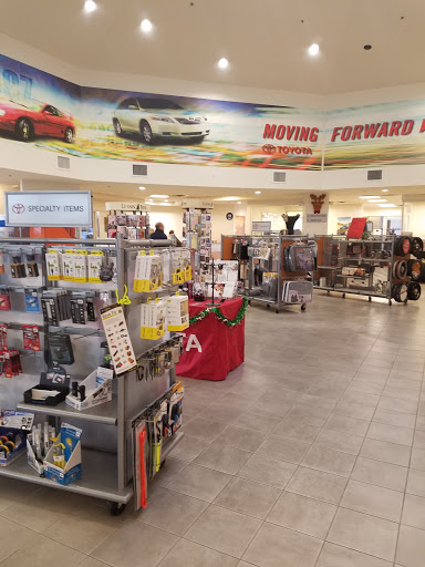 Toyota Dealer «Folsom Lake Toyota», reviews and photos, 12747 Folsom Blvd, Folsom, CA 95630, USA