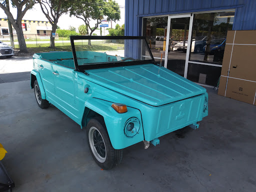 Auto Body Shop «Maaco Collision Repair & Auto Painting», reviews and photos, 5409 Anderson Rd, Tampa, FL 33614, USA