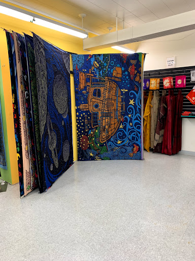 Tobacco Shop «Herb-N-Legend Smoke Shop», reviews and photos, 511 Pacific Ave, Long Beach, WA 98631, USA