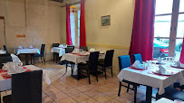 Atmosphère du Restaurant indien RESTAURANT LE KASHMIR à Nevers - n°14