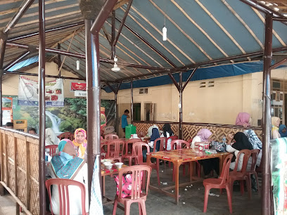 Pondok Makan MAREN Pecak Bandeng Serang - Jl. Kitapa No.53, Kotabaru, Kec. Serang, Kota Serang, Banten 42112, Indonesia