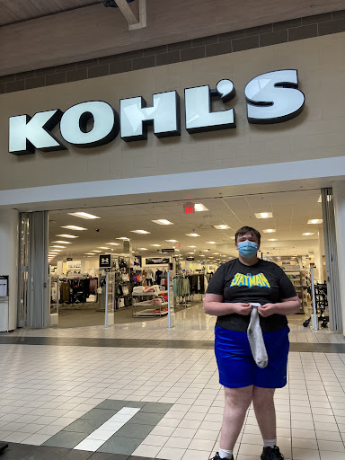 Shopping Mall «Spring Hill Mall», reviews and photos, 1072 Spring Hill Ring Rd, Dundee Township, IL 60118, USA