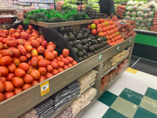 Grocery Store «La Plaza Market», reviews and photos, 40 S Rengstorff Ave, Mountain View, CA 94040, USA
