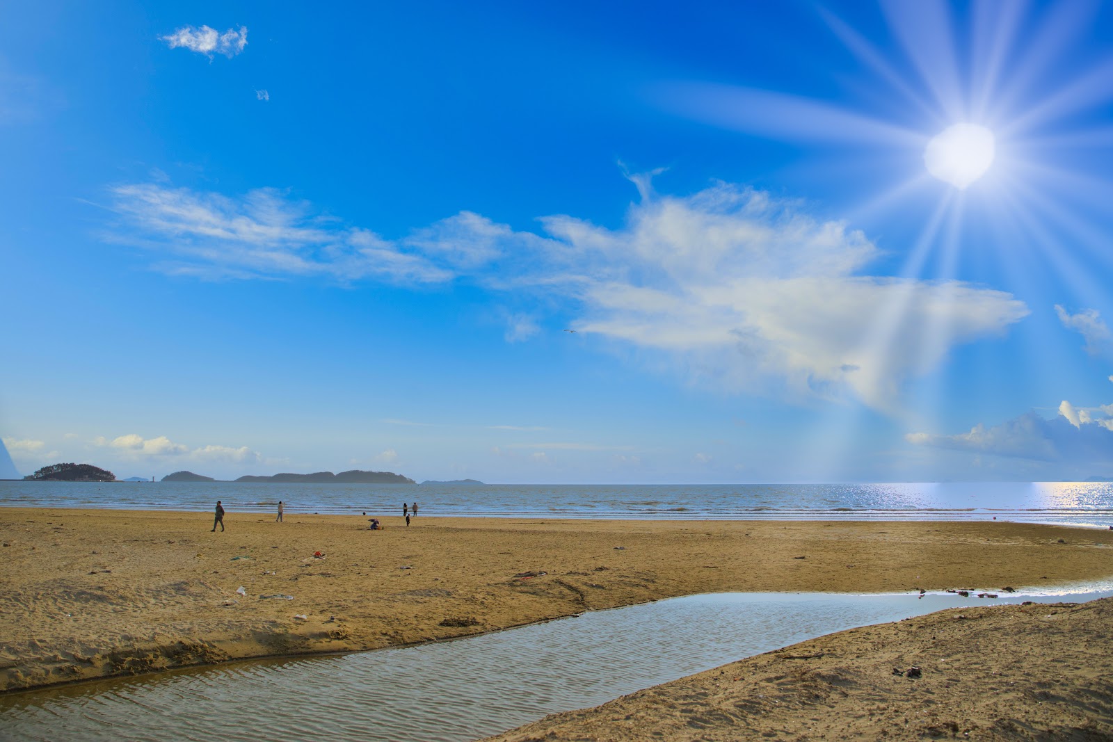 Foto af Dalsanpo Beach - populært sted blandt afslapningskendere