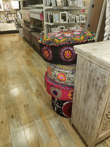 Department Store «Marshalls & HomeGoods», reviews and photos, 11 Cornerstone Square, Westford, MA 01886, USA