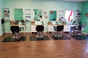 Cristy D's Salon image