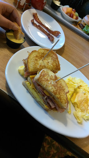 Shopping Mall «Midway Shopping Center», reviews and photos, 1562 University Ave W, St Paul, MN 55104, USA