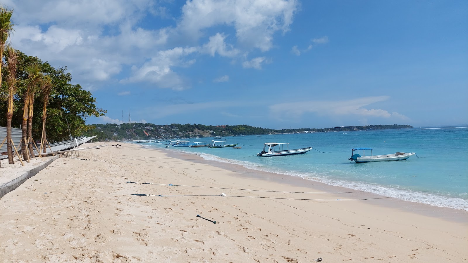 Photo de Jungutbatu Beach zone des équipements