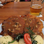 Photo n°1 de l'avis de Gotard. fait le 14/08/2021 à 15:26 sur le  Zum Nussbaum à Frankfurt