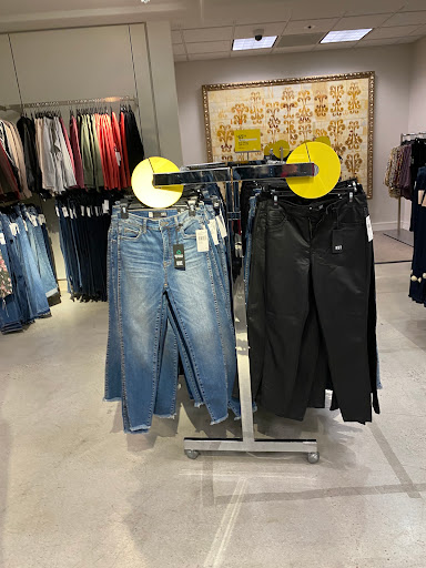 Department Store «Nordstrom Hillsdale Shopping Center», reviews and photos, 130 E Sailer Dr, San Mateo, CA 94403, USA