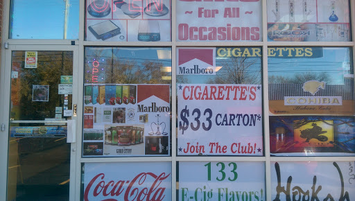 Tobacco Shop «Shorewood Tobacco & Cigar», reviews and photos, 720 Cottage St, Shorewood, IL 60404, USA